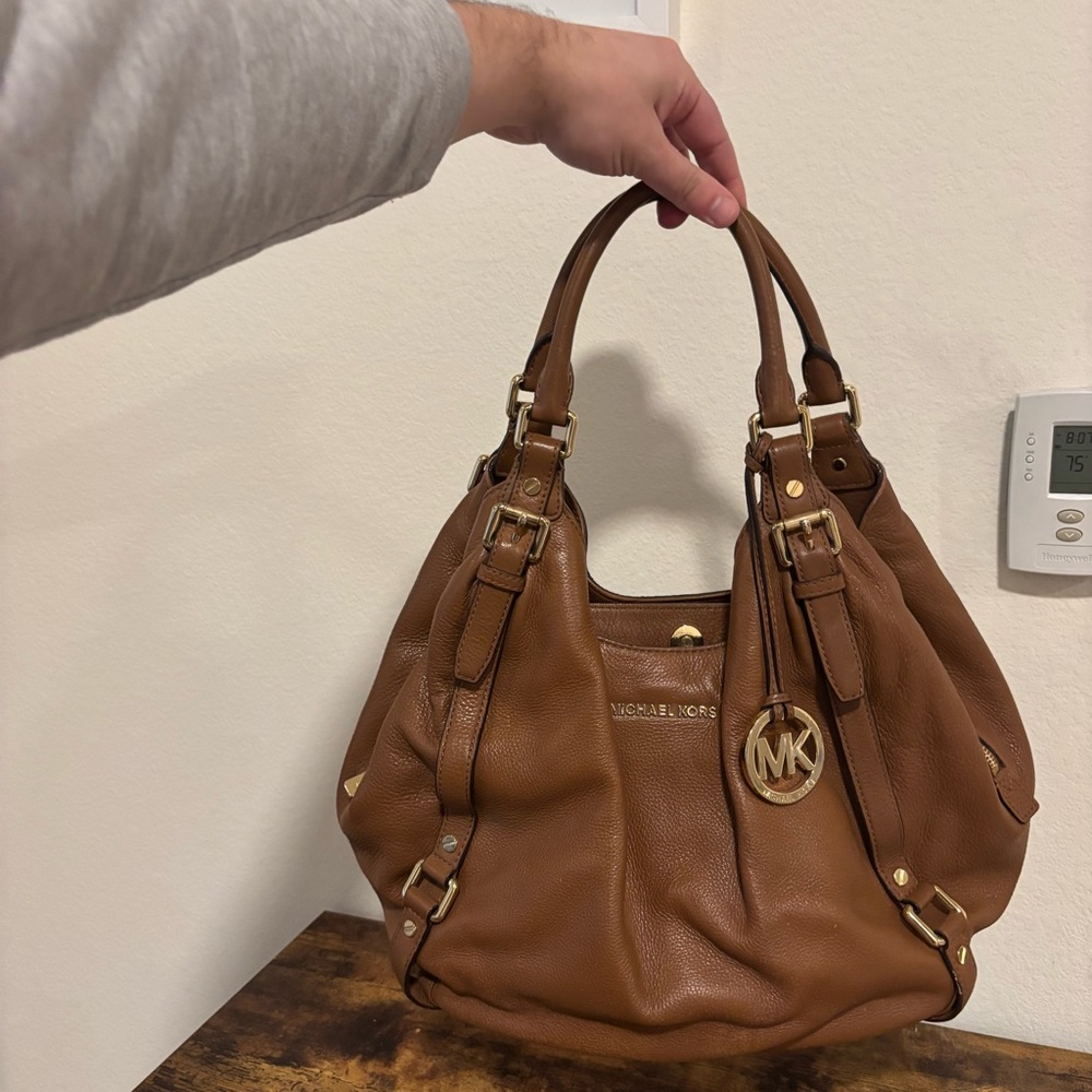 Michael Kors Bedford Belted Large Leather Shoulder Tote